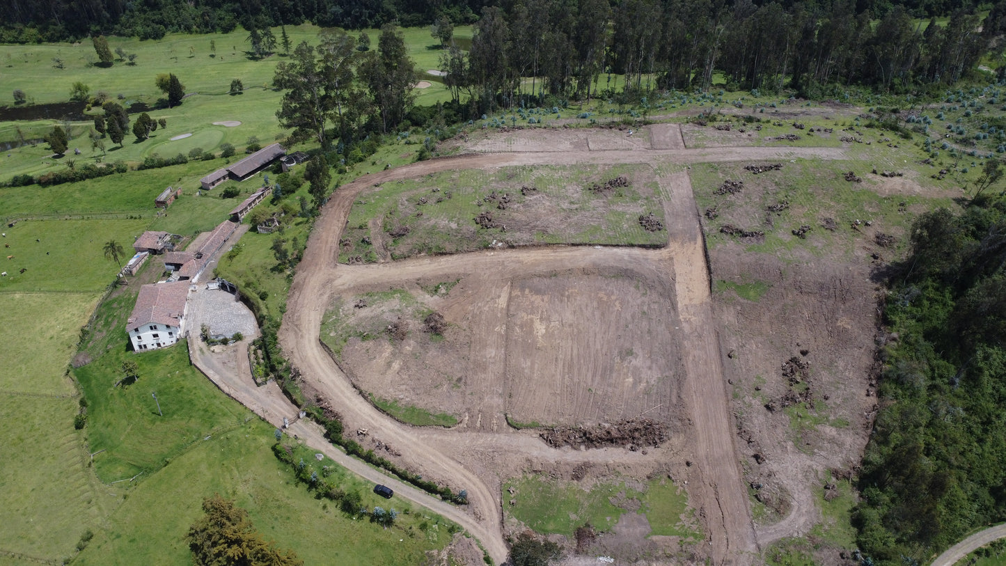 PROYECTO EN SELVA ALEGRE - SANGOLQUI